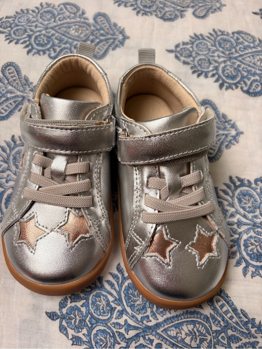 Old Soles Silver Kids Sneakers with Rose-Gold Star Accents
